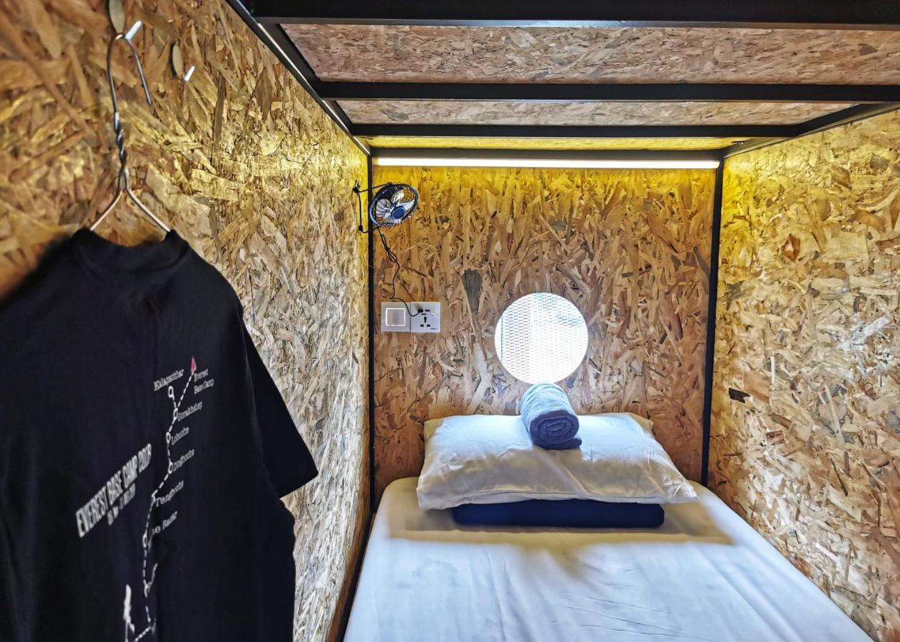 The Cocoon Capsule Hotel Cameron Highlands Exterior foto