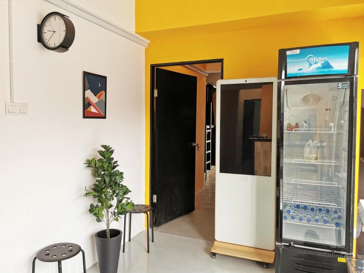 The Cocoon Capsule Hotel Cameron Highlands Exterior foto