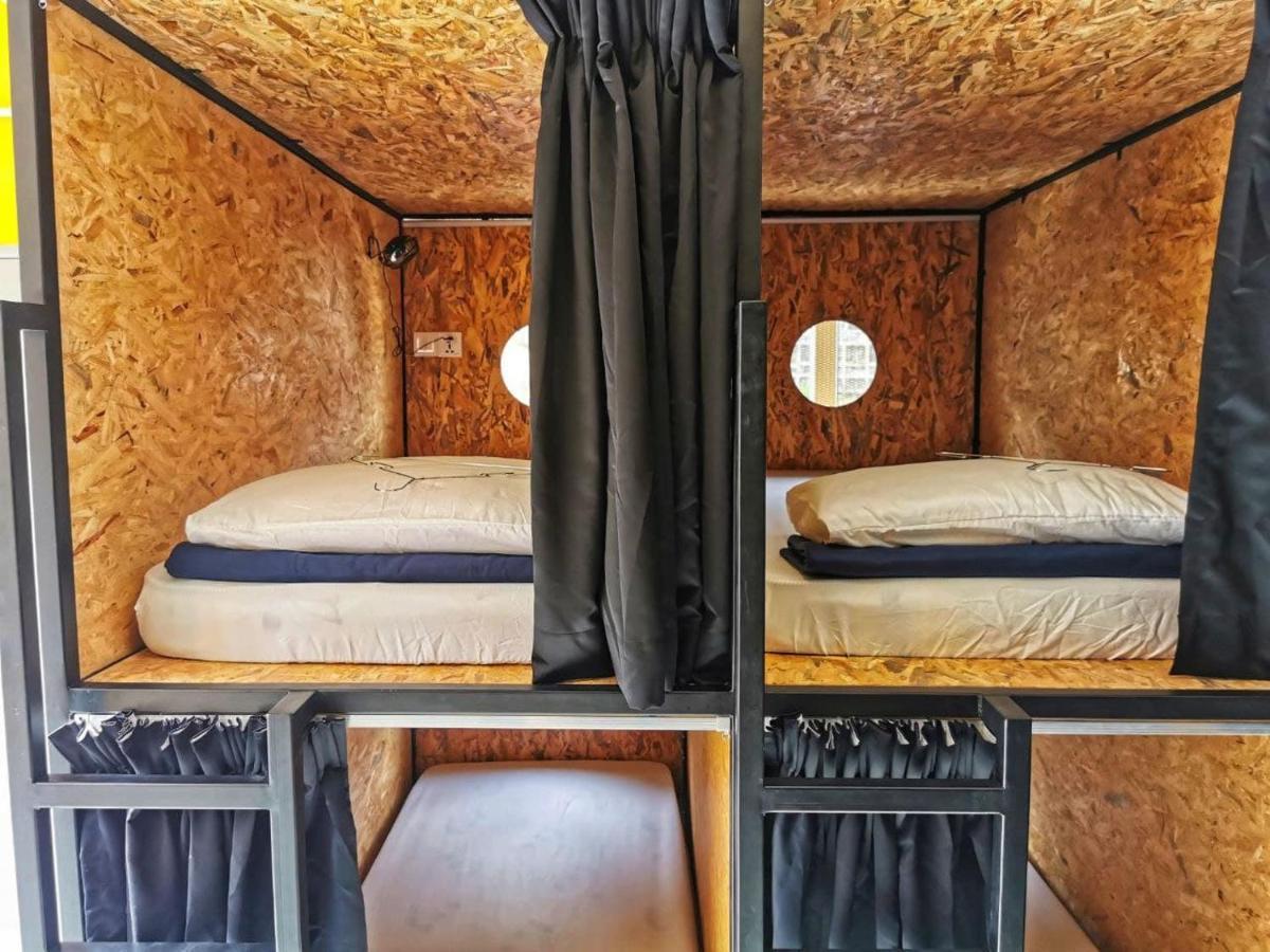 The Cocoon Capsule Hotel Cameron Highlands Exterior foto